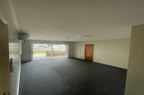 Photo of property in 34 Casuarina Road, Half Moon Bay, Auckland, 2012