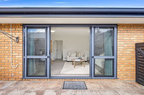 Photo of property in 1/42 Sawyers Arms Road, Northcote, Christchurch, 8052