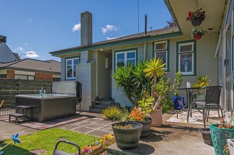 Photo of property in 159 College Street, Awapuni, Palmerston North, 4412