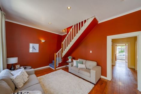 Photo of property in 149 Wellesley Road, Napier South, Napier, 4110