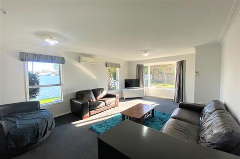 Photo of property in 1/102 Roydvale Avenue, Burnside, Christchurch, 8053