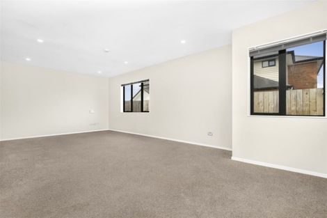 Photo of property in 53 Tarapiroe Avenue, Takanini, 2112