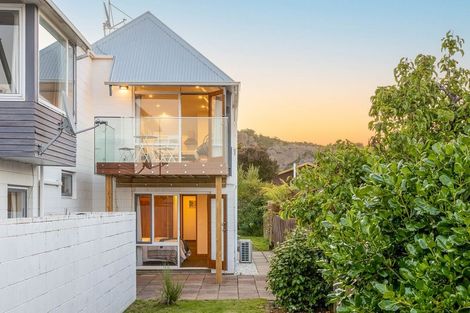 Photo of property in 4/53 Beachville Road, Redcliffs, Christchurch, 8081