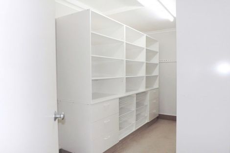 Photo of property in 8 Clifford Close, Levin, 5510