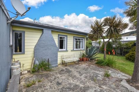 Photo of property in 9 Muri Street, Aramoana, Port Chalmers, 9082