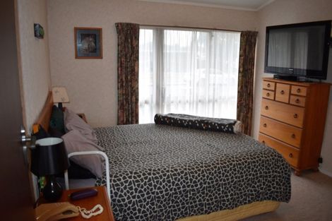 Photo of property in 3 Gabriel Street, Raumati Beach, Paraparaumu, 5032