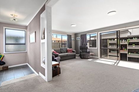 Photo of property in 5a Glenn Terrace, Otumoetai, Tauranga, 3110