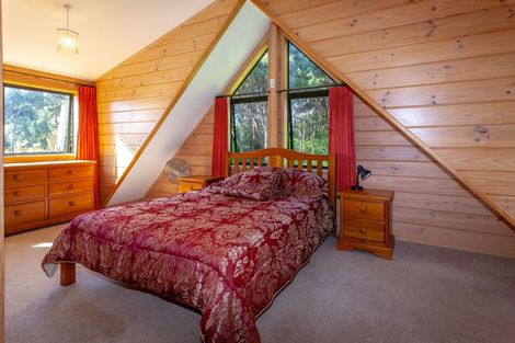 Photo of property in 5 Waihirere Drive, Tuateawa, Coromandel, 3583