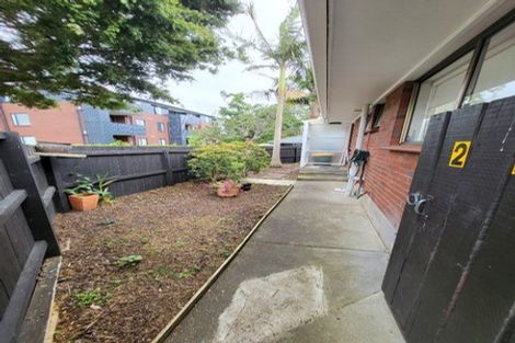 Photo of property in 2/22 Alfriston Road, Manurewa East, Auckland, 2102