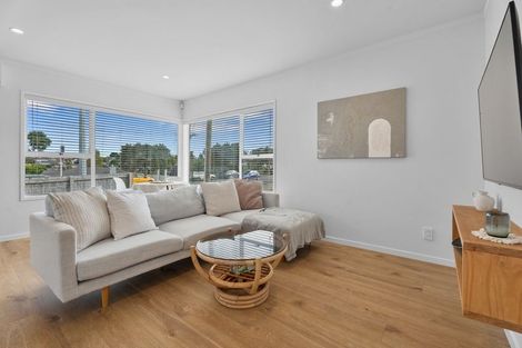 Photo of property in 1/181 Forrest Hill Road, Forrest Hill, Auckland, 0620