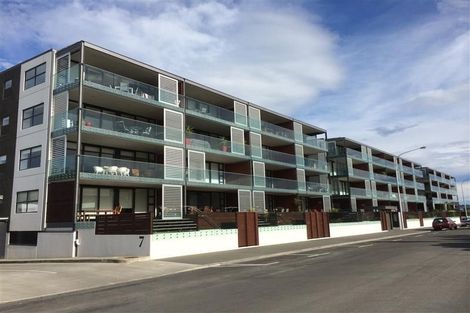 Photo of property in 502/7 Humber Street, Pandora, Napier, 4110