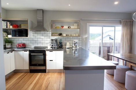 Photo of property in 16 Wentworth Street, Mornington, Wellington, 6021