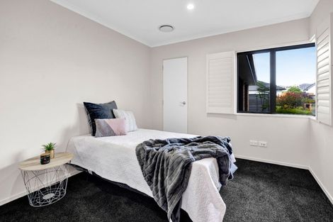 Photo of property in 5 Marlin Terrace, Bell Block, New Plymouth, 4312