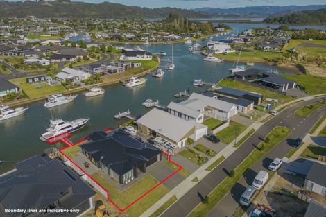 Photo of property in 35 Awatea Drive, Whitianga, 3510