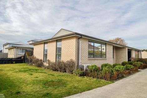 Photo of property in 1/164 Edgeware Road, Edgeware, Christchurch, 8013