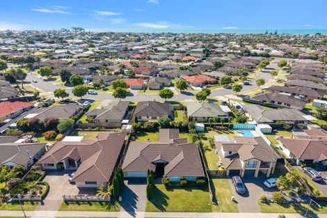 Photo of property in 86 Twin Oak Avenue, Papamoa Beach, Papamoa, 3118