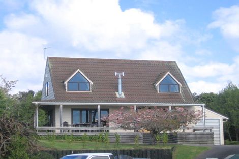 Photo of property in 6 Te Hepera Street, Waipahihi, Taupo, 3330