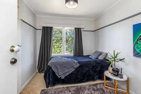 Photo of property in 30 Seabrook Avenue, New Lynn, Auckland, 0600