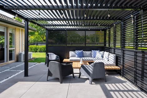 Photo of property in 1 Gresham Place, Rototuna North, Hamilton, 3210