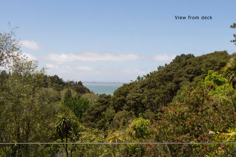 Photo of property in 692 South Titirangi Road, Titirangi, Auckland, 0604