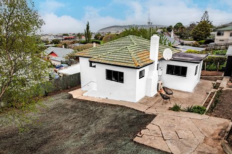 Photo of property in 16a Clyde Street, Oamaru North, Oamaru, 9400