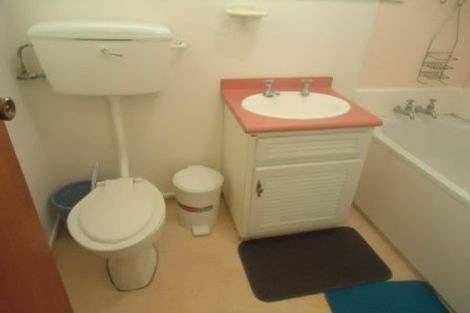 Photo of property in Recreation Reserve, 8/273 Grounsell Crescent, Belmont, Lower Hutt, 5010