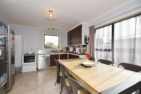 Photo of property in 120 Derwent Crescent, Glengarry, Invercargill, 9810