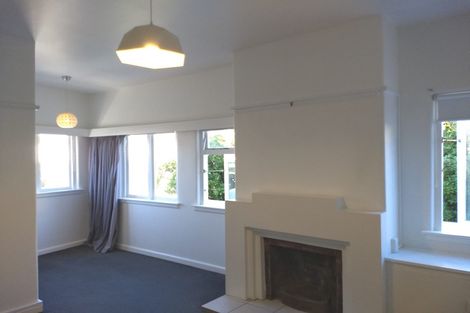 Photo of property in Hobson Flats, 8/1 Hobson Street, Pipitea, Wellington, 6011