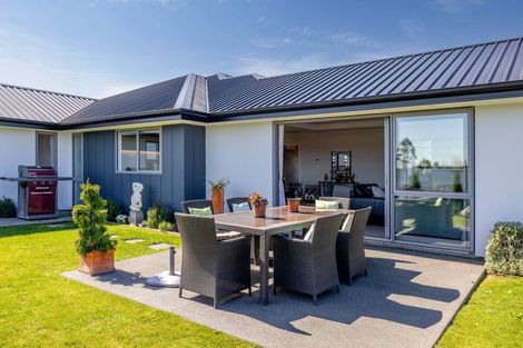 Photo of property in 36 Chatsworth Avenue, Rangiora, 7400