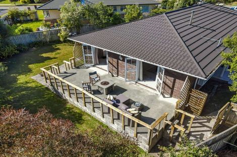 Photo of property in 155 Summerhill Drive, Fitzherbert, Palmerston North, 4410