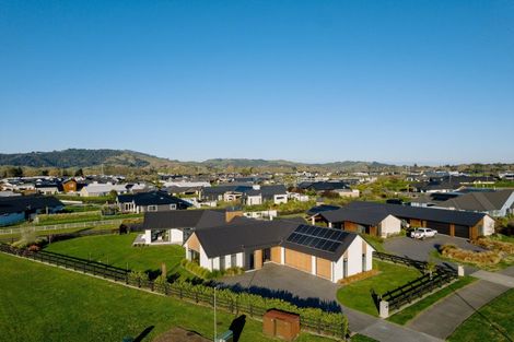 Photo of property in 10 Moemoea Place, Cambridge, 3434