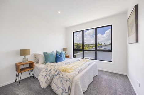 Photo of property in 8/8 Sheehan Road, Te Atatu South, Auckland, 0610
