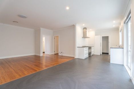 Photo of property in 504 Evans Bay Parade, Hataitai, Wellington, 6021