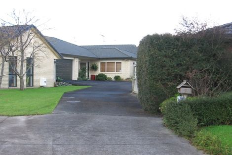 Photo of property in 7 Moy Place, East Tamaki Heights, Auckland, 2016