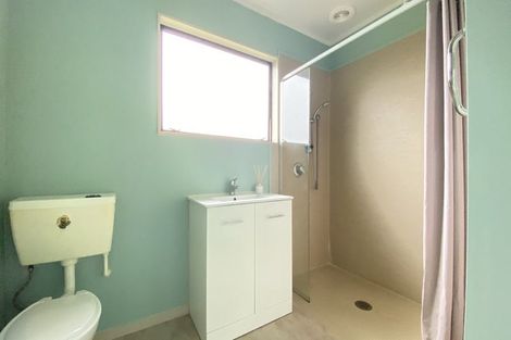 Photo of property in 2/16 Seabrook Avenue, New Lynn, Auckland, 0600