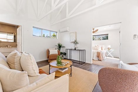 Photo of property in 21a Laurence Street, Manly, Whangaparaoa, 0930