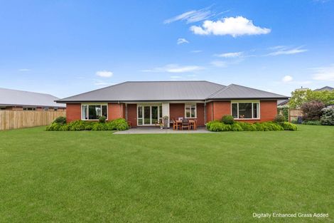 Photo of property in 8 Melville Crescent, Rolleston, 7614