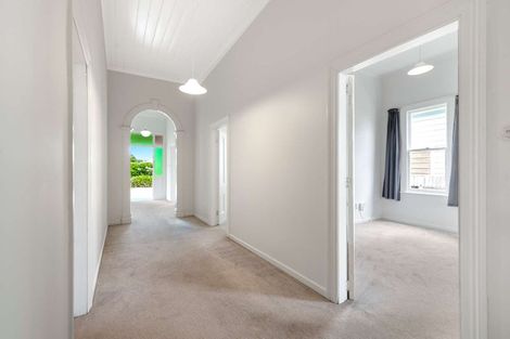 Photo of property in 24 Alma Road, Gonville, Whanganui, 4501