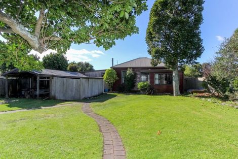 Photo of property in 65 Carthew Street, Okato, 4335