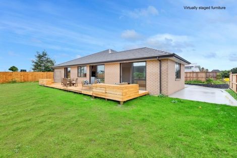 Photo of property in 115c Harbourside Drive, Karaka, Papakura, 2113