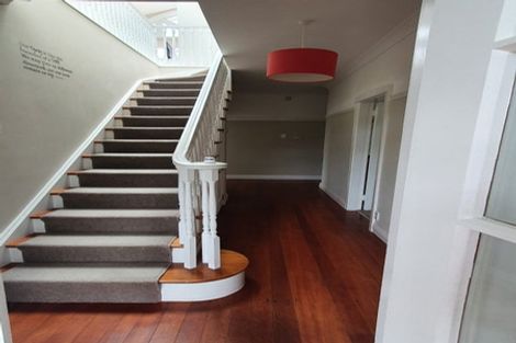 Photo of property in 49 Tio Tio Road, Miramar, Wellington, 6022