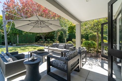 Photo of property in 344 Gillespie Place, Acacia Bay, Taupo, 3385
