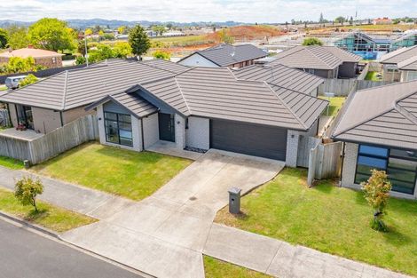 Photo of property in 4 Matawai Puna Drive, Pukekohe, 2120