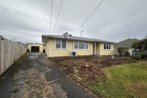 Photo of property in 98 Fisher Crescent, Otara, Auckland, 2023