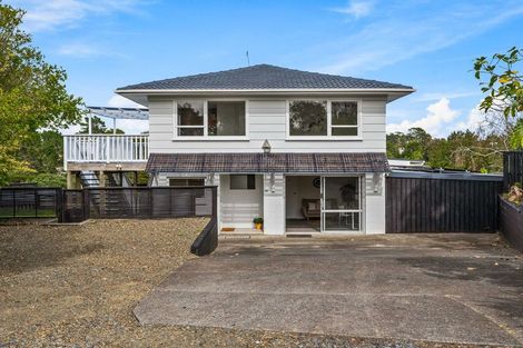 Photo of property in 34 Cyclarama Crescent, Massey, Auckland, 0614
