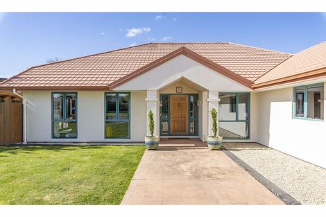 Photo of property in 20 Milesbrook Close, Rangiora, 7400