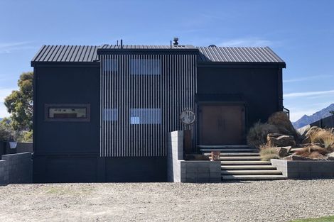 Photo of property in 216 Lakeview Terrace, Lake Hawea, Wanaka, 9382
