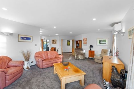 Photo of property in 12 Lakewood Grove, Levin, 5510