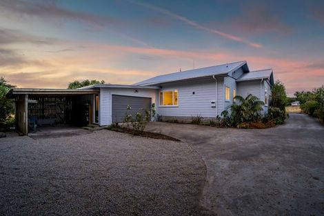 Photo of property in 8 Kaihihi Road, Okato, 4335