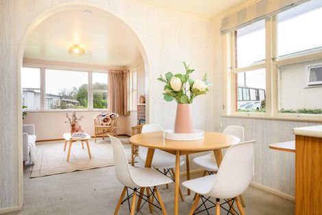 Photo of property in 25 Andrew Street, Feilding, 4702